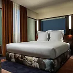 Du Rond-point Des Champs-élysées - Esprit De France Hotel Paris