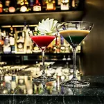 Du Rond-point Des Champs-elysees - Esprit De France Hotel