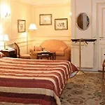 מלון Du Rond-point Des Champs-elysees - Esprit De France פריז