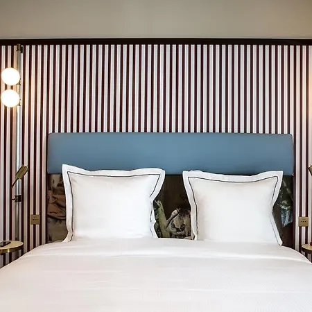 Du Rond-point Des Champs-elysees - Esprit De France Отель 4*