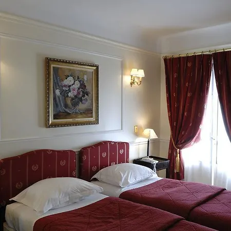 Отель Du Rond-point Des Champs-elysees - Esprit De France 4*