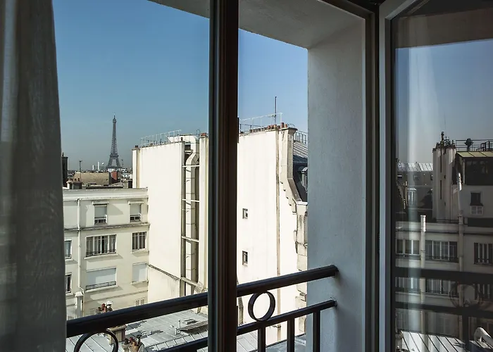 Du Rond-point Des Champs-élysées - Esprit De France Hotel 4*